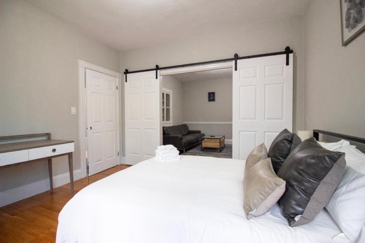 2 Bedroom Condo Close To Boston And Cambridge With Free Parkings Экстерьер фото